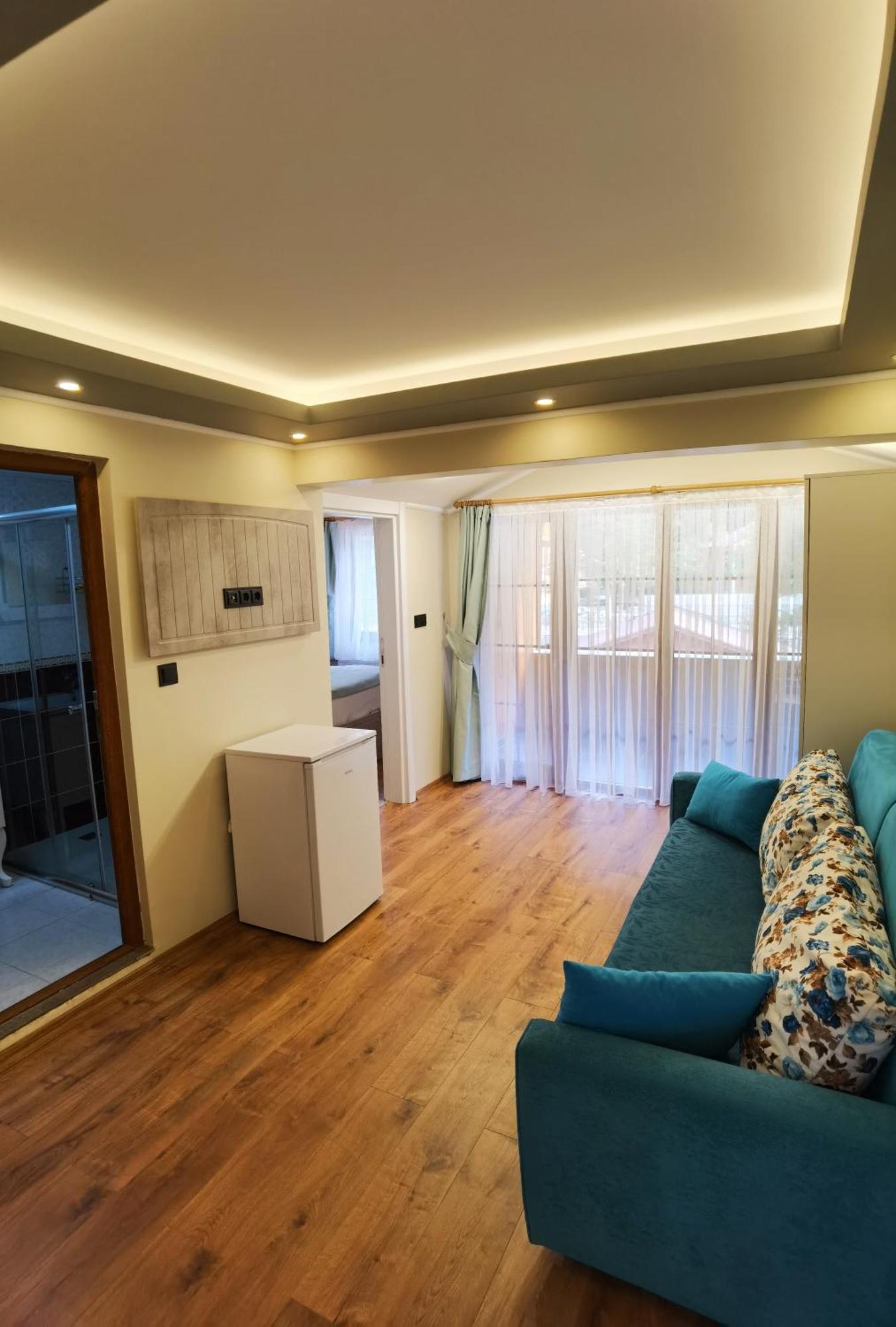 Kuloglu Otel Ve Restoran Uzungöl Luaran gambar